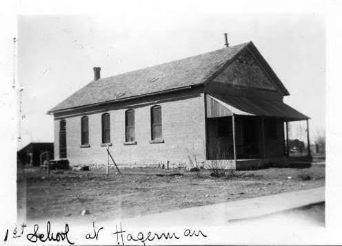 1800s Hagerman School House